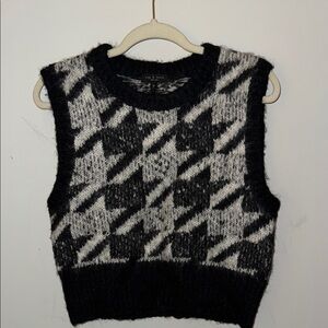 rag & bone Black and White Houndstooth Vest